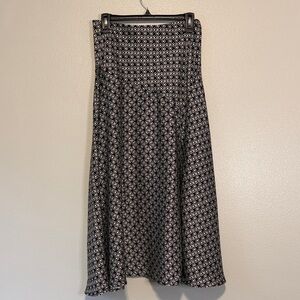 Geo Print A-Line Skirt in Black & White